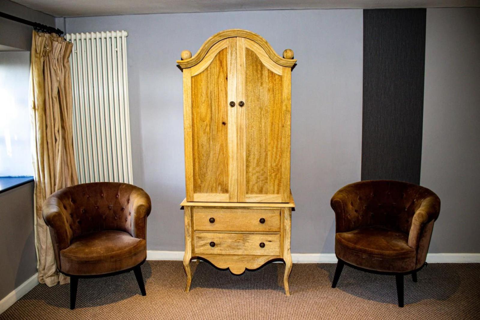 ホテル The Ragged Cot Minchinhampton エクステリア 写真